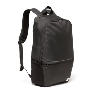 24L Backpack Essential