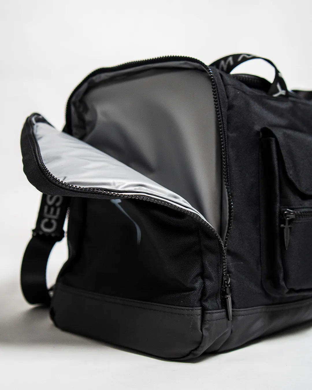 THE EVERYDAY DUFFEL