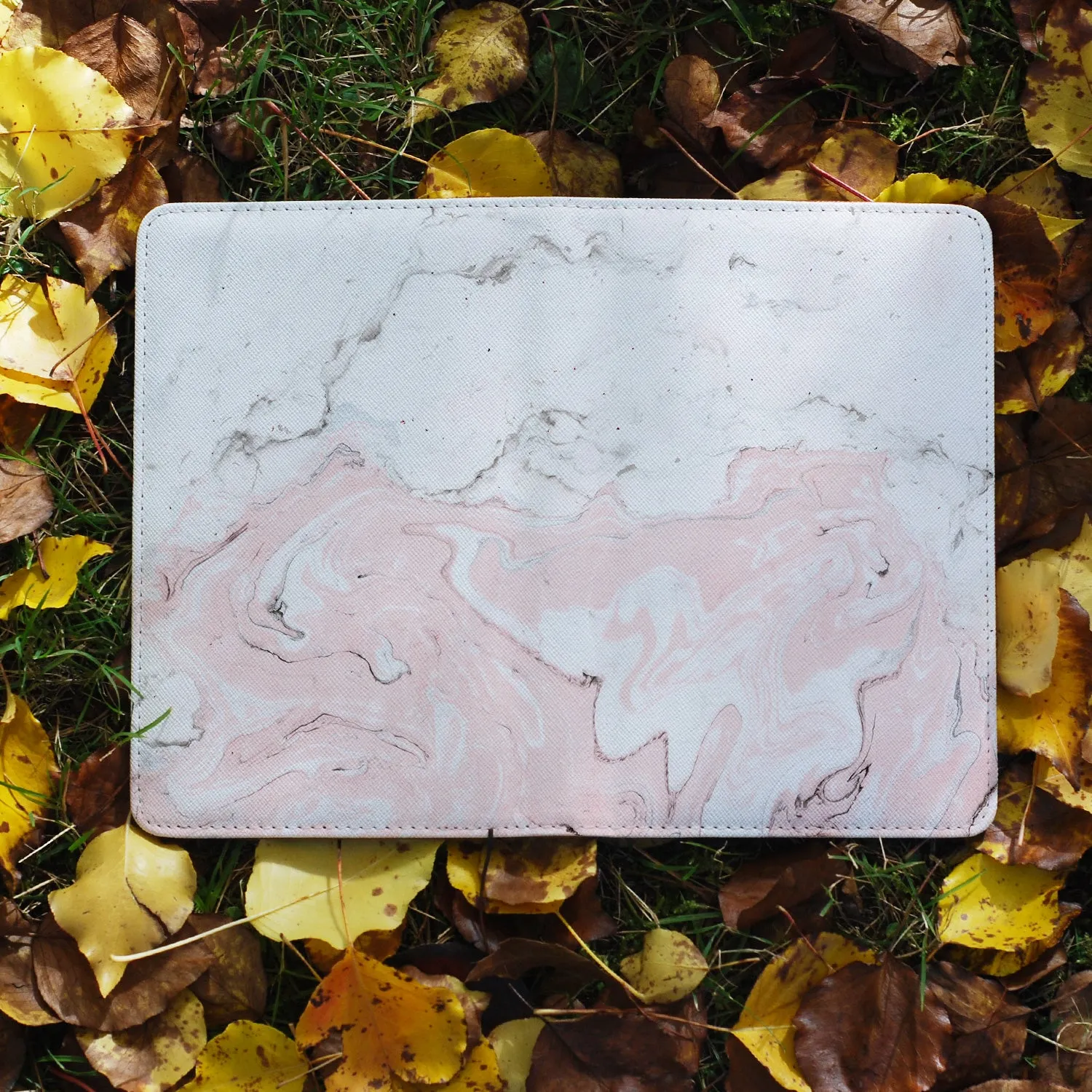 Travel Wallet - Pink Marble